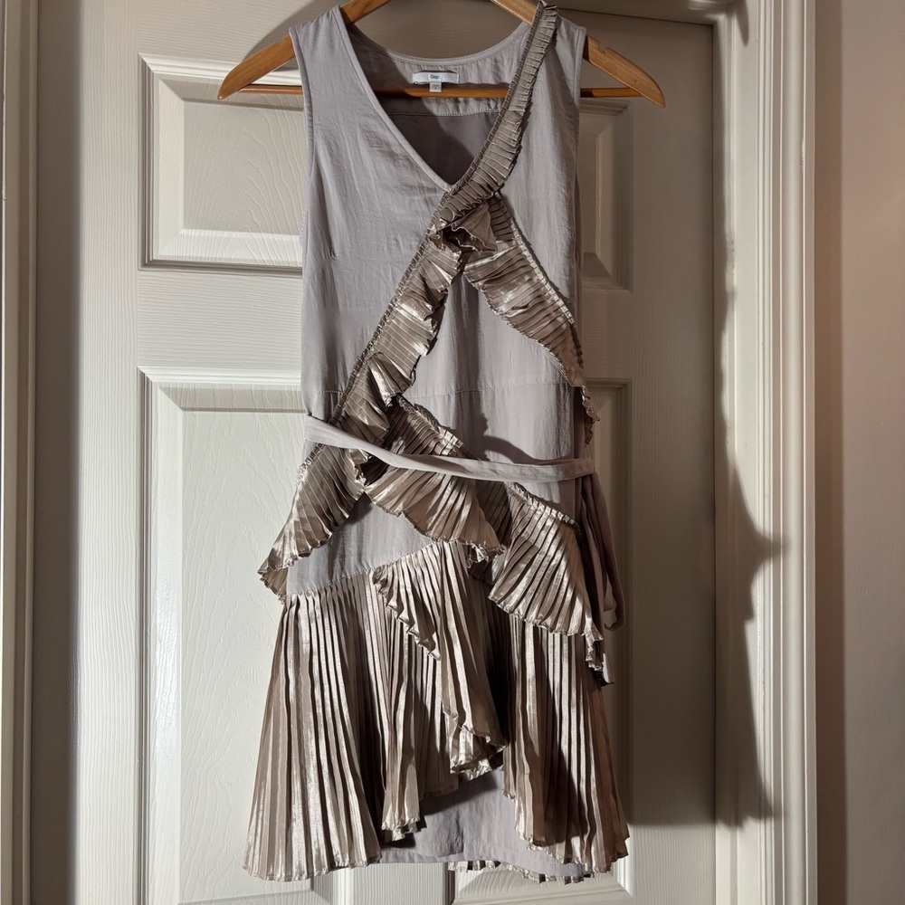 Gap Ruffle Silver Gray Dress